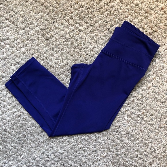 Athleta Pants - Athleta • indigo capris leggings